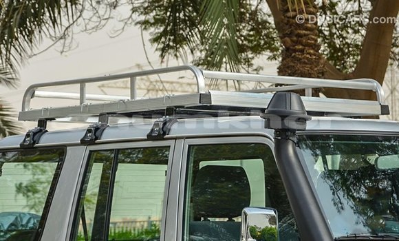 Buy Import Toyota Land Cruiser Other Car in Import - Dubai in Bumthang Buy Import Toyota Land Cruiser Other Car in Import - Dubai in Bumthang