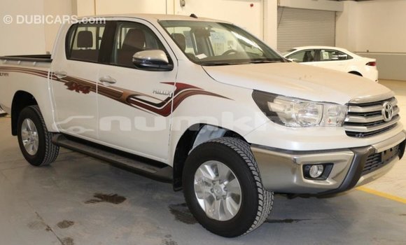 Buy Import Toyota Hilux White Car in Import - Dubai in Bumthang Buy Import Toyota Hilux White Car in Import - Dubai in Bumthang