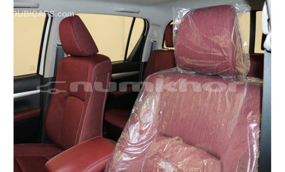 Buy Import Toyota Hilux White Car in Import - Dubai in Bumthang Buy Import Toyota Hilux White Car in Import - Dubai in Bumthang