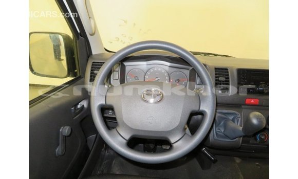 Buy Import Toyota Hiace White Car in Import - Dubai in Bumthang Buy Import Toyota Hiace White Car in Import - Dubai in Bumthang