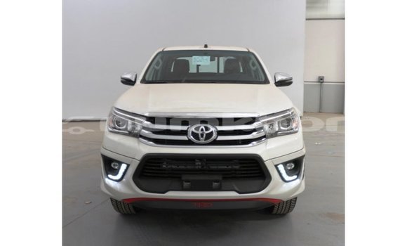 Buy Import Toyota Hilux White Car in Import - Dubai in Bumthang