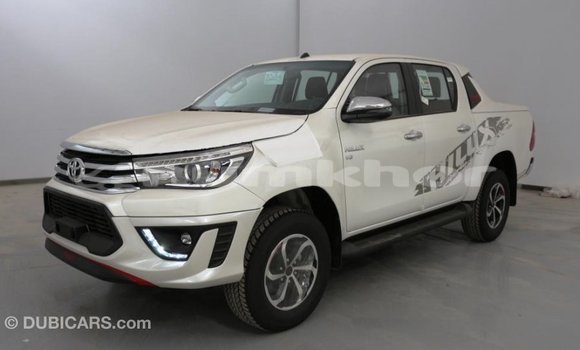 Buy Import Toyota Hilux White Car in Import - Dubai in Bumthang Buy Import Toyota Hilux White Car in Import - Dubai in Bumthang