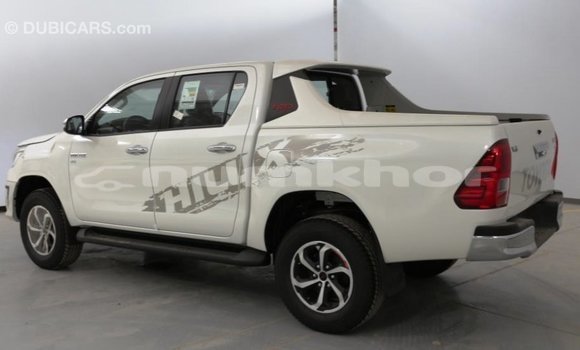 Buy Import Toyota Hilux White Car in Import - Dubai in Bumthang Buy Import Toyota Hilux White Car in Import - Dubai in Bumthang