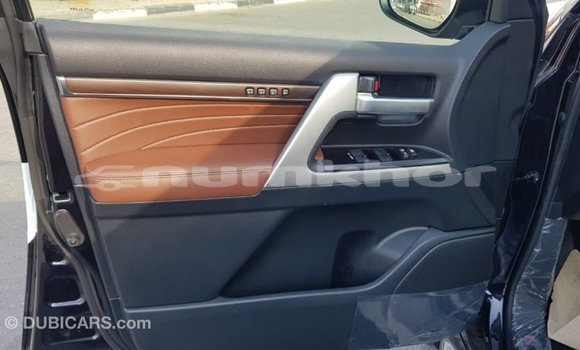 Buy Import Toyota Land Cruiser Black Car in Import - Dubai in Bumthang Buy Import Toyota Land Cruiser Black Car in Import - Dubai in Bumthang