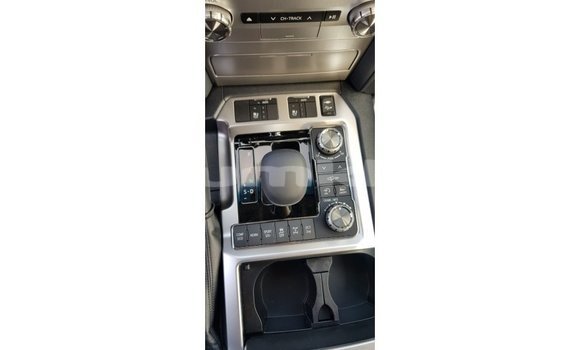 Buy Import Toyota Land Cruiser Black Car in Import - Dubai in Bumthang Buy Import Toyota Land Cruiser Black Car in Import - Dubai in Bumthang