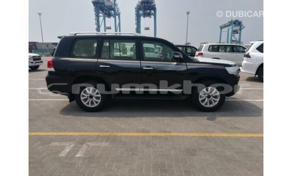 Buy Import Toyota Land Cruiser Black Car in Import - Dubai in Bumthang Buy Import Toyota Land Cruiser Black Car in Import - Dubai in Bumthang