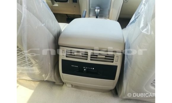 Buy Import Toyota Land Cruiser Black Car in Import - Dubai in Bumthang Buy Import Toyota Land Cruiser Black Car in Import - Dubai in Bumthang