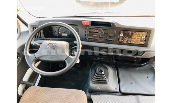 Buy Import Toyota Coaster White Car in Import - Dubai in Bumthang Buy Import Toyota Coaster White Car in Import - Dubai in Bumthang