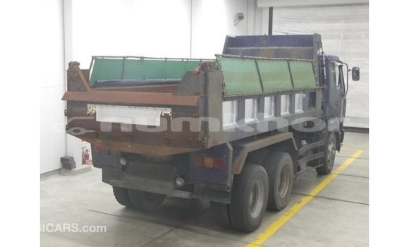 Buy Import Nissan Evalia Blue Truck in Import - Dubai in Bumthang Buy Import Nissan Evalia Blue Truck in Import - Dubai in Bumthang