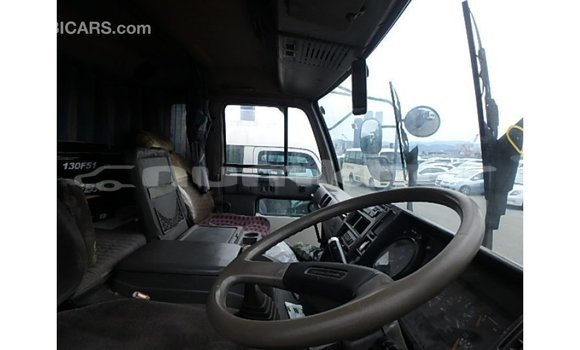 Buy Import Nissan Evalia Blue Truck in Import - Dubai in Bumthang Buy Import Nissan Evalia Blue Truck in Import - Dubai in Bumthang