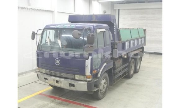 Buy Import Nissan Evalia Blue Truck in Import - Dubai in Bumthang Buy Import Nissan Evalia Blue Truck in Import - Dubai in Bumthang