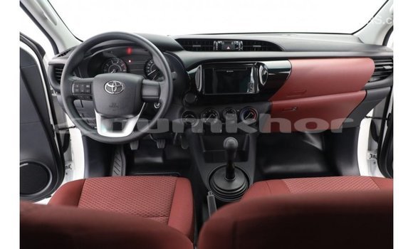 Buy Import Toyota Hilux White Car in Import - Dubai in Bumthang Buy Import Toyota Hilux White Car in Import - Dubai in Bumthang