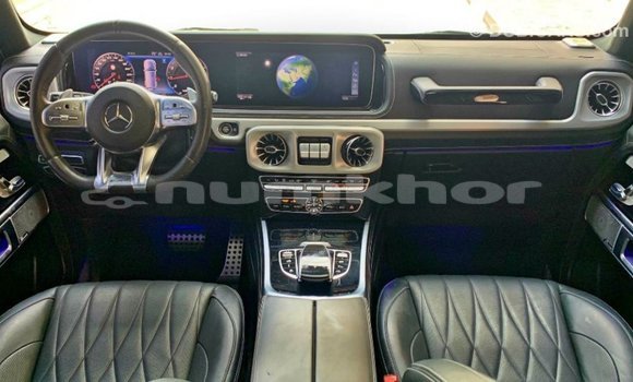 Buy Import Mercedes-Benz 190 White Car in Import - Dubai in Bumthang Buy Import Mercedes-Benz 190 White Car in Import - Dubai in Bumthang