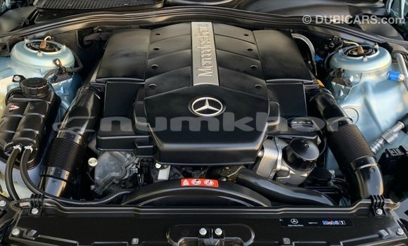 Buy Import Mercedes-Benz 200 Blue Car in Import - Dubai in Bumthang Buy Import Mercedes-Benz 200 Blue Car in Import - Dubai in Bumthang