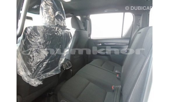 Buy Import Toyota Hilux White Car in Import - Dubai in Bumthang Buy Import Toyota Hilux White Car in Import - Dubai in Bumthang