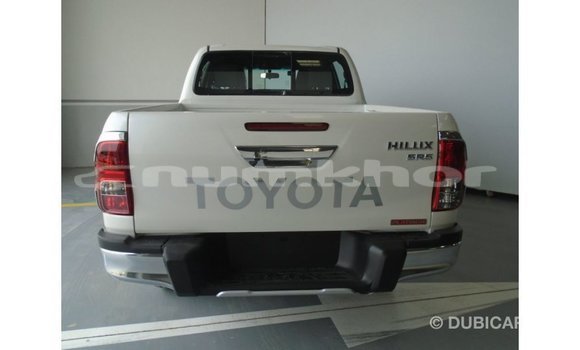 Buy Import Toyota Hilux White Car in Import - Dubai in Bumthang Buy Import Toyota Hilux White Car in Import - Dubai in Bumthang