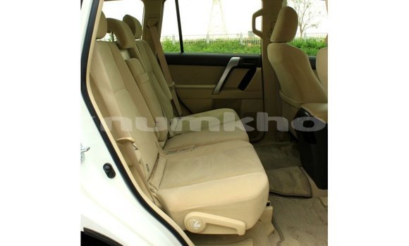 Buy Import Toyota Prado White Car in Import - Dubai in Bumthang Buy Import Toyota Prado White Car in Import - Dubai in Bumthang