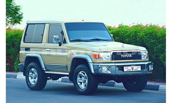 Buy Import Toyota Land Cruiser Beige Car in Import - Dubai in Bumthang Buy Import Toyota Land Cruiser Beige Car in Import - Dubai in Bumthang