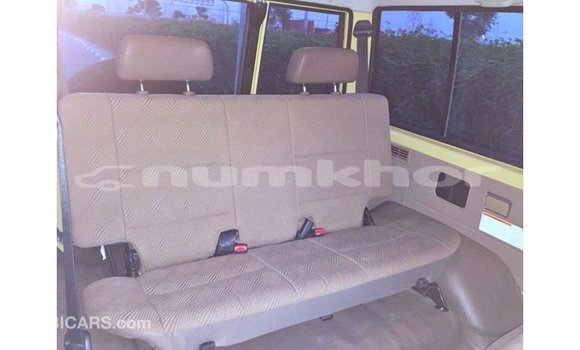 Buy Import Toyota Land Cruiser Beige Car in Import - Dubai in Bumthang Buy Import Toyota Land Cruiser Beige Car in Import - Dubai in Bumthang