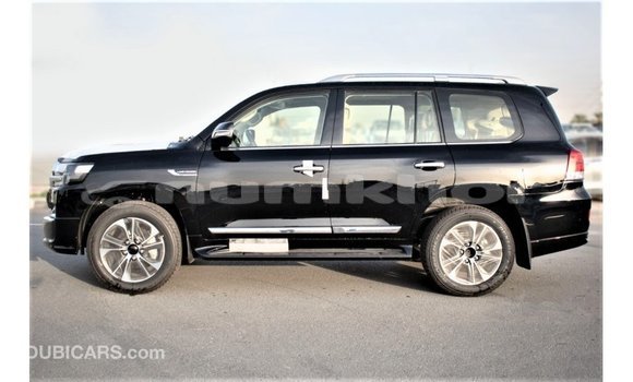 Buy Import Toyota Land Cruiser Black Car in Import - Dubai in Bumthang Buy Import Toyota Land Cruiser Black Car in Import - Dubai in Bumthang