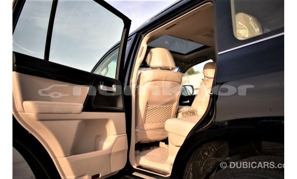 Buy Import Toyota Land Cruiser Black Car in Import - Dubai in Bumthang Buy Import Toyota Land Cruiser Black Car in Import - Dubai in Bumthang