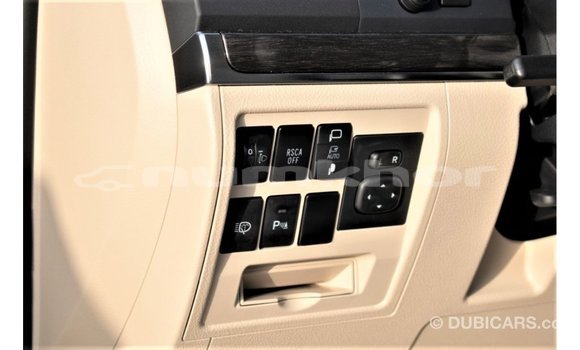 Buy Import Toyota Land Cruiser Black Car in Import - Dubai in Bumthang Buy Import Toyota Land Cruiser Black Car in Import - Dubai in Bumthang