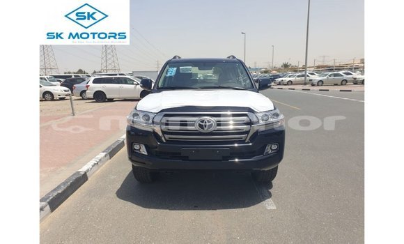 Buy Import Toyota Land Cruiser Black Car in Import - Dubai in Bumthang Buy Import Toyota Land Cruiser Black Car in Import - Dubai in Bumthang