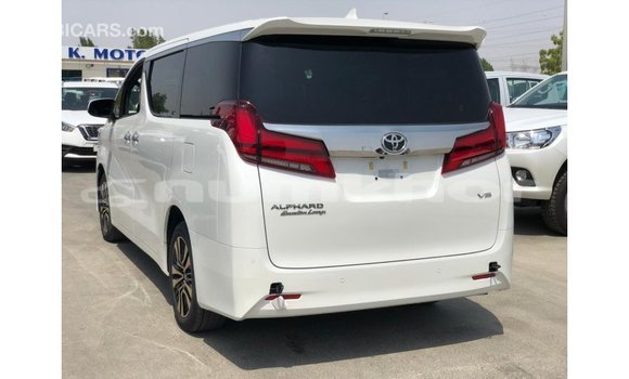 Buy Import Toyota Alphard White Car in Import - Dubai in Bumthang Buy Import Toyota Alphard White Car in Import - Dubai in Bumthang