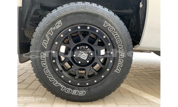 Buy Import Chevrolet Silverado White Car in Import - Dubai in Bumthang Buy Import Chevrolet Silverado White Car in Import - Dubai in Bumthang