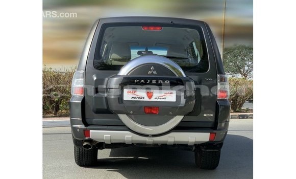 Buy Import Mitsubishi Pajero Other Car in Import - Dubai in Bumthang Buy Import Mitsubishi Pajero Other Car in Import - Dubai in Bumthang