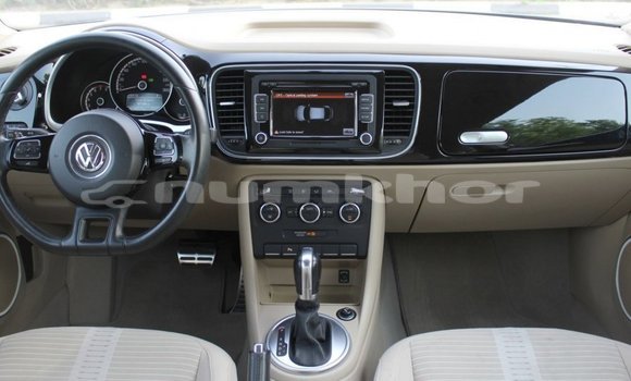 Buy Import Volkswagen Beetle Blue Car in Import - Dubai in Bumthang Buy Import Volkswagen Beetle Blue Car in Import - Dubai in Bumthang