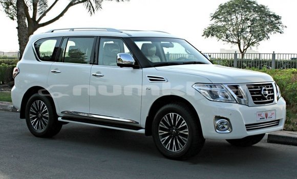 Buy Import Nissan Patrol White Car in Import - Dubai in Bumthang Buy Import Nissan Patrol White Car in Import - Dubai in Bumthang