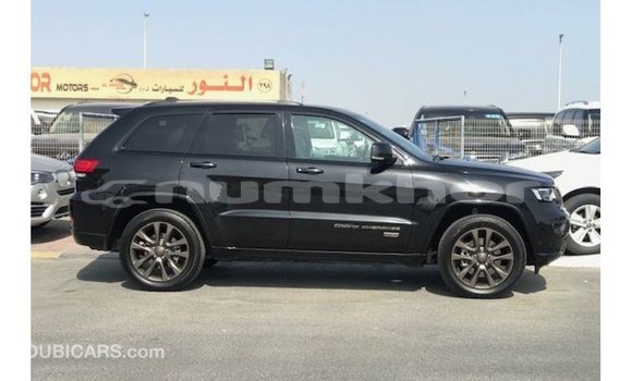 Buy Import Jeep Cherokee Other Car in Import - Dubai in Bumthang Buy Import Jeep Cherokee Other Car in Import - Dubai in Bumthang