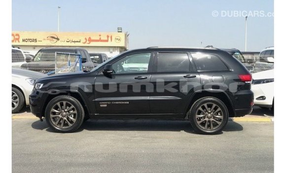 Buy Import Jeep Cherokee Other Car in Import - Dubai in Bumthang Buy Import Jeep Cherokee Other Car in Import - Dubai in Bumthang