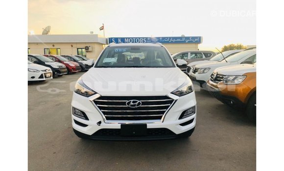 Buy Import Hyundai Tucson White Car in Import - Dubai in Bumthang Buy Import Hyundai Tucson White Car in Import - Dubai in Bumthang
