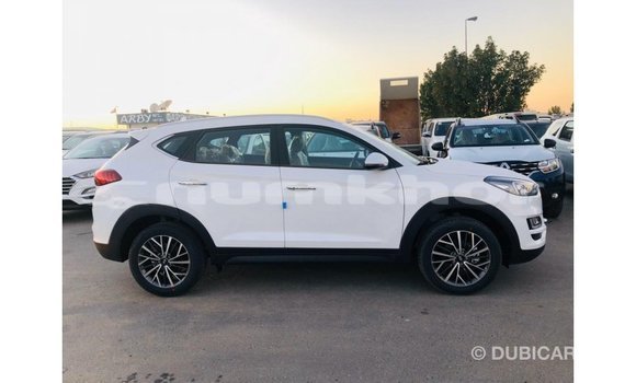 Buy Import Hyundai Tucson White Car in Import - Dubai in Bumthang Buy Import Hyundai Tucson White Car in Import - Dubai in Bumthang