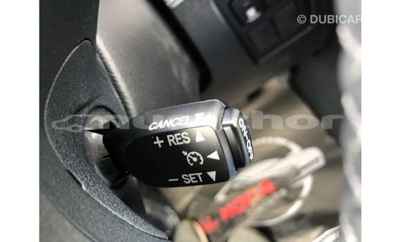 Buy Import Toyota Land Cruiser White Car in Import - Dubai in Bumthang Buy Import Toyota Land Cruiser White Car in Import - Dubai in Bumthang