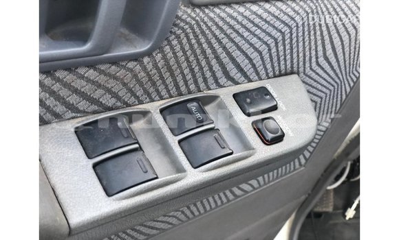 Buy Import Toyota Land Cruiser White Car in Import - Dubai in Bumthang Buy Import Toyota Land Cruiser White Car in Import - Dubai in Bumthang