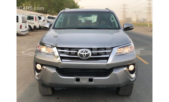 Buy Import Toyota Fortuner Other Car in Import - Dubai in Bumthang Buy Import Toyota Fortuner Other Car in Import - Dubai in Bumthang