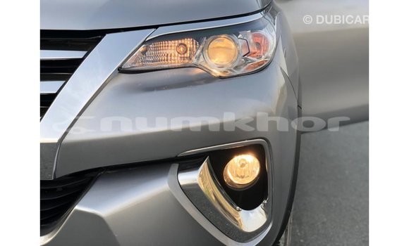 Buy Import Toyota Fortuner Other Car in Import - Dubai in Bumthang Buy Import Toyota Fortuner Other Car in Import - Dubai in Bumthang