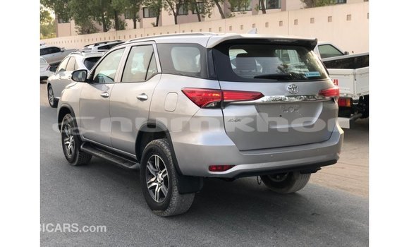 Buy Import Toyota Fortuner Other Car in Import - Dubai in Bumthang Buy Import Toyota Fortuner Other Car in Import - Dubai in Bumthang