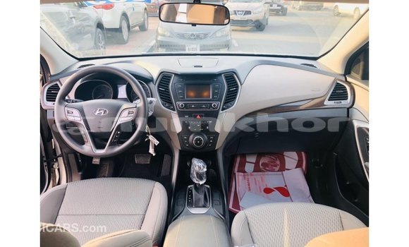 Buy Import Hyundai Santa Fe Other Car in Import - Dubai in Bumthang Buy Import Hyundai Santa Fe Other Car in Import - Dubai in Bumthang