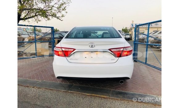 Buy Import Toyota Camry White Car in Import - Dubai in Bumthang Buy Import Toyota Camry White Car in Import - Dubai in Bumthang