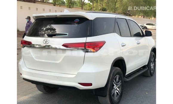 Buy Import Toyota Fortuner White Car in Import - Dubai in Bumthang Buy Import Toyota Fortuner White Car in Import - Dubai in Bumthang