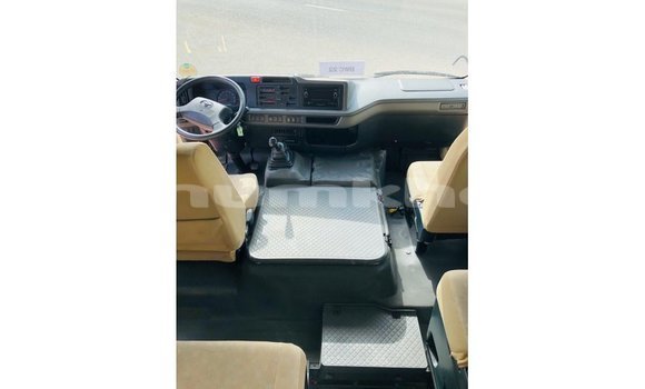 Buy Import Toyota Coaster White Car in Import - Dubai in Bumthang Buy Import Toyota Coaster White Car in Import - Dubai in Bumthang