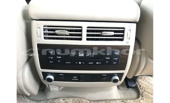 Buy Import Toyota Land Cruiser Black Car in Import - Dubai in Bumthang Buy Import Toyota Land Cruiser Black Car in Import - Dubai in Bumthang