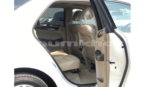 Buy Import Mercedes-Benz 190 White Car in Import - Dubai in Bumthang Buy Import Mercedes-Benz 190 White Car in Import - Dubai in Bumthang
