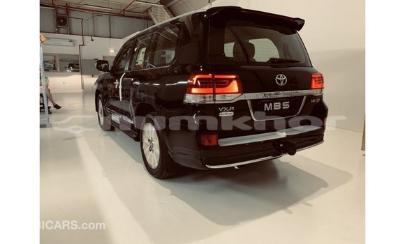 Buy Import Toyota Land Cruiser Black Car in Import - Dubai in Bumthang Buy Import Toyota Land Cruiser Black Car in Import - Dubai in Bumthang
