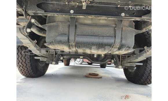 Buy Import Toyota Land Cruiser White Car in Import - Dubai in Bumthang Buy Import Toyota Land Cruiser White Car in Import - Dubai in Bumthang