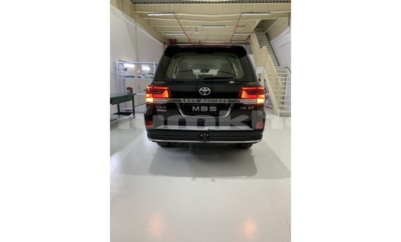 Buy Import Toyota Land Cruiser Black Car in Import - Dubai in Bumthang Buy Import Toyota Land Cruiser Black Car in Import - Dubai in Bumthang